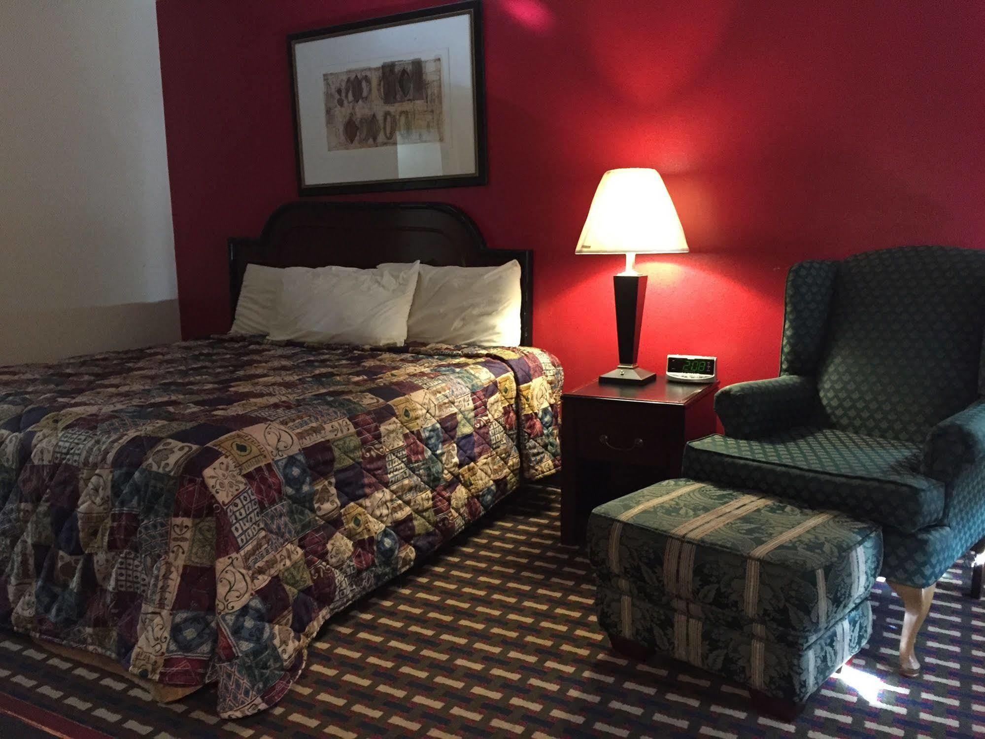 موريستاون Parkway Inn المظهر الخارجي الصورة